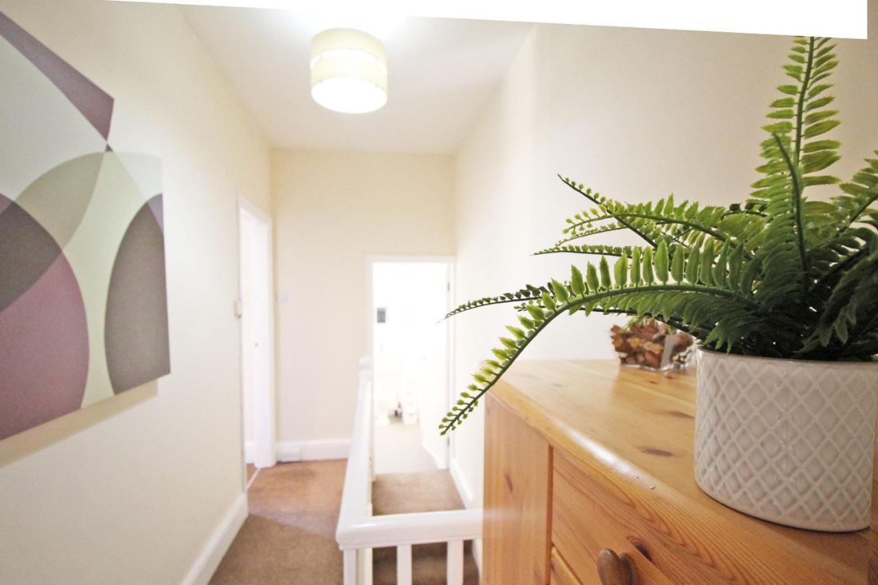 2 Bed, Up To 6 Guests Near Chester City Centre Exteriör bild