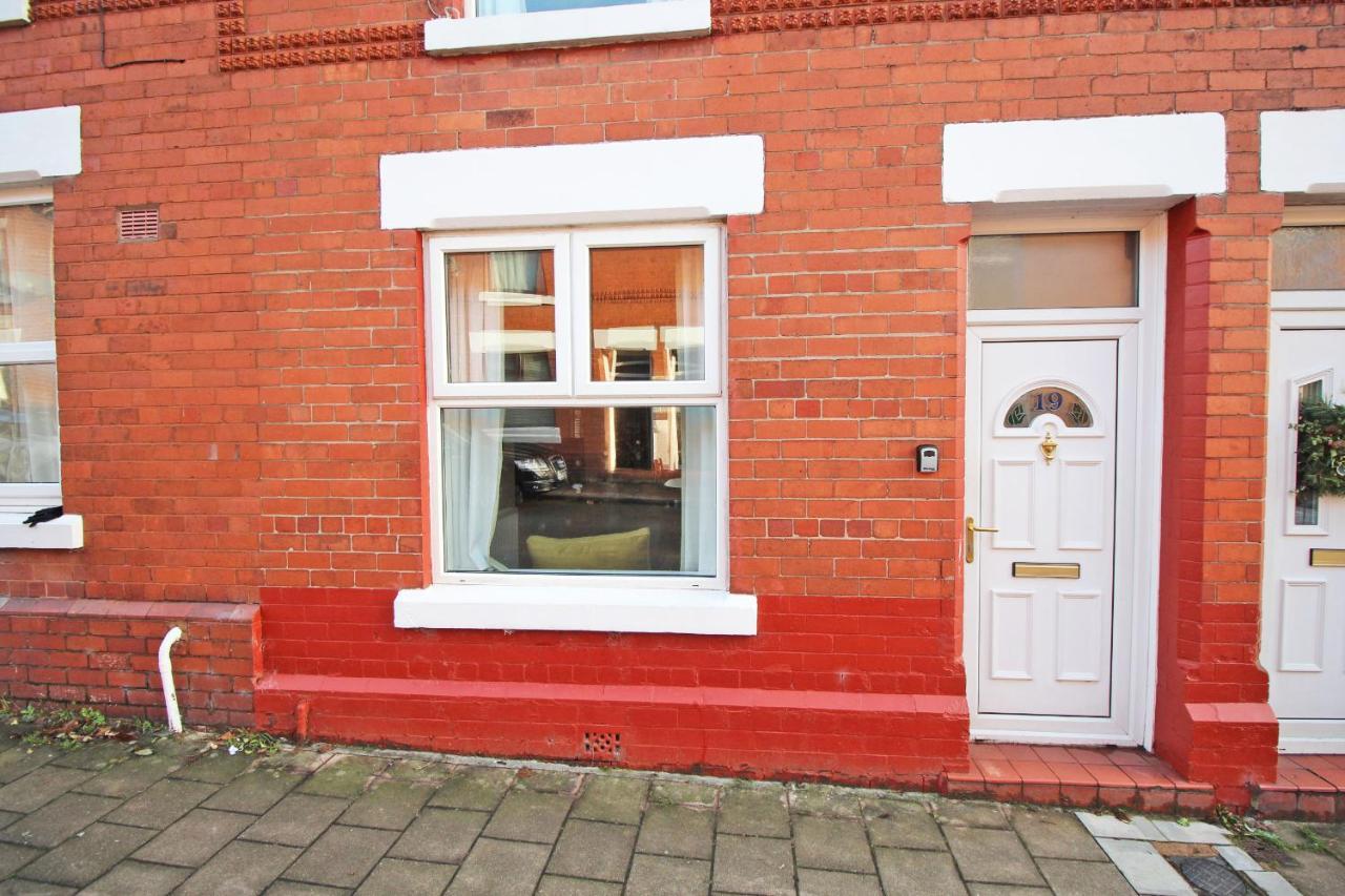 2 Bed, Up To 6 Guests Near Chester City Centre Exteriör bild
