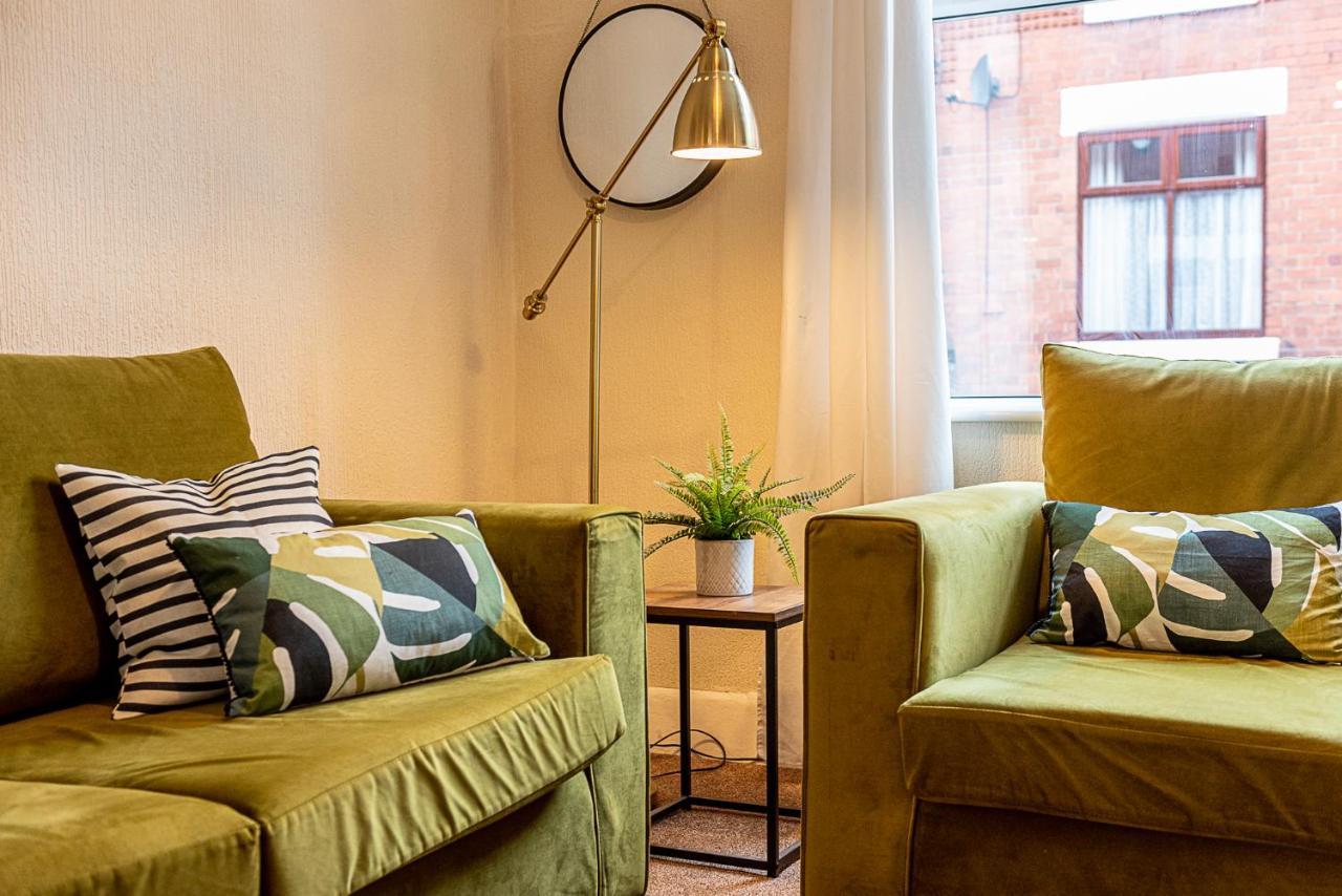 2 Bed, Up To 6 Guests Near Chester City Centre Exteriör bild